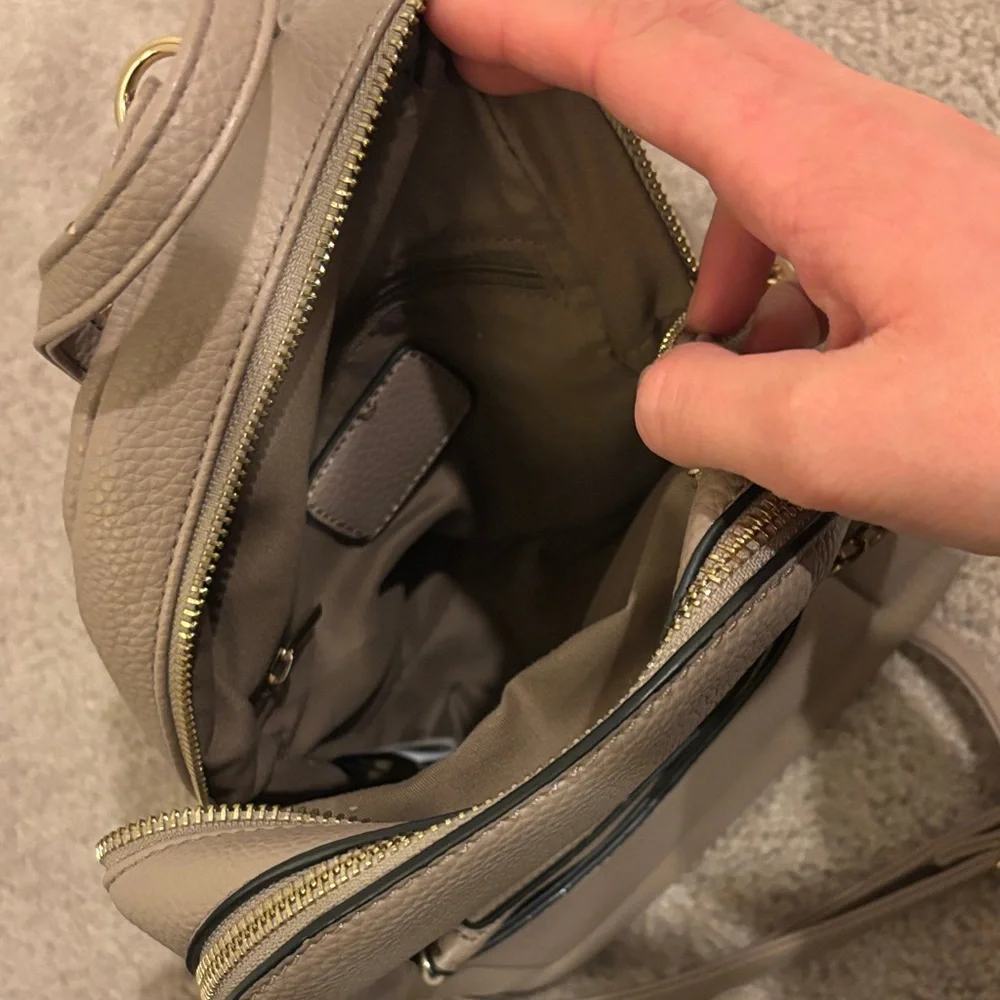 Mini Backpack - Picture 4 of 5